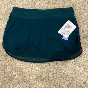 Lululemon CLOSET CLEAN OUT-Hottie Hot Skirt II NWT